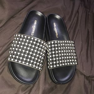 Karl lagerfeld slides